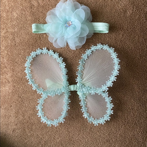 Like New! 3pc Mint Green Baby Tutu Set - Butterfly Wings & Headband - Picture 3 of 6